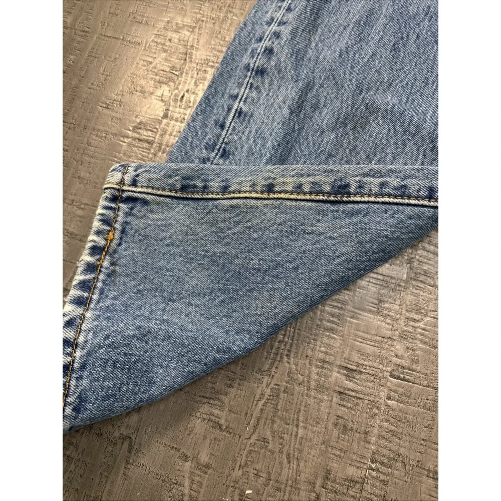 Vintage  Levi's 501 men's jeans 36/32 (31) Denim Button Fly 100% Cotton  5010193